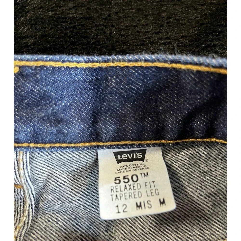 Vintage Levi’s 550 Relaxed Fit Tapered Leg Jeans 29x32 USA Made 90s